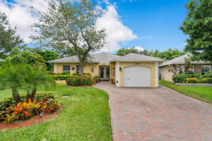 386 SW 5th Way, Boca Raton, FL 33432, Sold 08/13/21