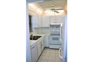 890 N Federal Hwy, Lantana, FL 33462, Sold 08/30/21