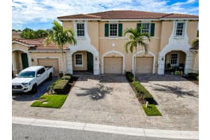 105 SW Otter Run Pl, Stuart, FL 34997, Sold 08/16/21