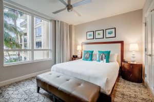 3800 N Ocean Dr, Riviera Beach, FL 33404, Sold 12/03/21