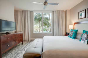 3800 N Ocean Dr, Riviera Beach, FL 33404, Sold 12/03/21