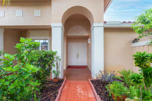 1376 NW 127th Dr, Sunrise, FL 33323, Sold 08/13/21