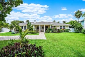 409 SE Atlantic Dr, Lantana, FL 33462, Sold 11/09/21