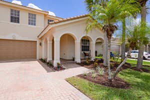 756 Bent Creek Dr, Fort Pierce, FL 34947, Sold 09/14/21