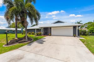 684 SW Woodside Dr, Palm City, FL 34990, Sold 08/30/21