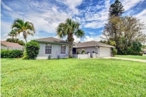 1375 Sailboat Cir, Wellington, FL 33414, Sold 08/20/21