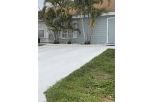 1686 Royal Forest Ct, West Palm Beach, FL 33406, Sold 09/20/21