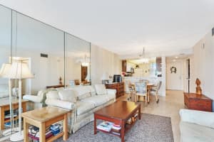 1950 SW Palm City Rd, Stuart, FL 34994, Sold 11/10/21