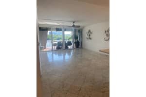 2185 Ibis Isle Rd, Palm Beach, FL 33480, Sold 10/22/21