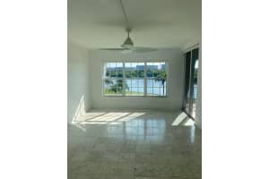 2185 Ibis Isle Rd, Palm Beach, FL 33480, Sold 10/22/21