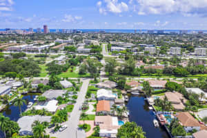 350 SW 14th Pl, Boca Raton, FL 33432, Sold 12/02/21