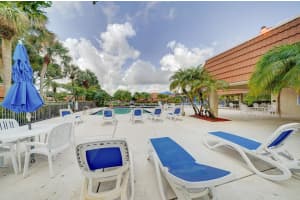 2908 Waterford Dr S, Deerfield Beach, FL 33442, Sold 09/02/21