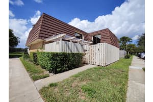 2502 25th Ln, Palm Beach Gardens, FL 33418, Sold 08/02/21