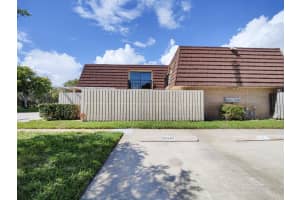2502 25th Ln, Palm Beach Gardens, FL 33418, Sold 08/02/21