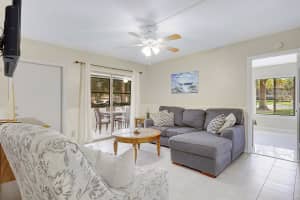 6328 Chasewood Dr, Jupiter, FL 33458, Sold 08/04/21
