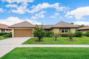 10462 Greentrail Dr N, Boynton Beach, FL 33436, Sold 08/03/21