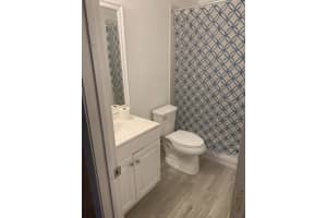 5210 NW 190th St, Miami Gardens, FL 33055, Sold 08/31/21