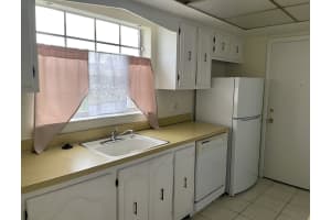 2351 S Seacrest Blvd, Boynton Beach, FL 33435, Sold 08/20/21