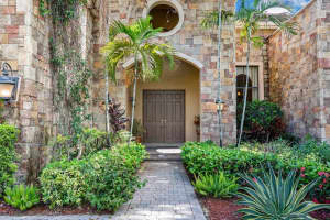 10740 Versailles Blvd, Wellington, FL 33449, Sold 11/03/21