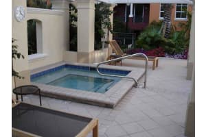 600 S Dixie Hwy, West Palm Beach, FL 33401, Sold 08/16/21