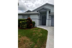 1176 Landings Run, Greenacres, FL 33413, Sold 08/09/21