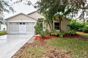 697 Collier Lake Cir, Sebastian, FL 32958, Sold 08/16/21