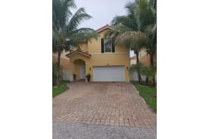 3317 Elizabeth Pl S, Palm Springs, FL 33461, Sold 09/01/21