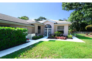 7187 SE Bitterroot Cir, Hobe Sound, FL 33455, Sold 09/07/21