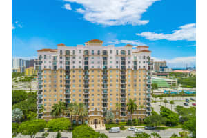 616 Clearwater Park Rd, West Palm Beach, FL 33401, Sold 10/06/21