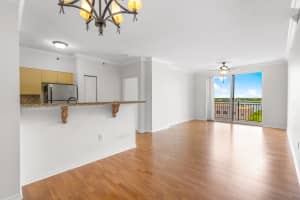 616 Clearwater Park Rd, West Palm Beach, FL 33401, Sold 10/06/21