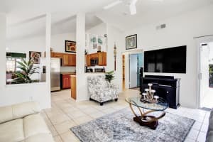 5400 Courtney Cir, Boynton Beach, FL 33472, Sold 08/19/21