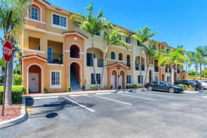 141 NW 2nd Ave, Hallandale Beach, FL 33009, Sold 08/31/21