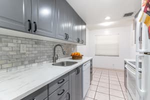 321, 3141 NW 47th Terrace, Lauderdale Lakes, FL 33319, Sold 08/31/21