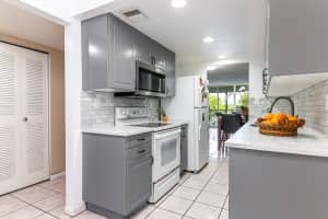 321, 3141 NW 47th Terrace, Lauderdale Lakes, FL 33319, Sold 08/31/21