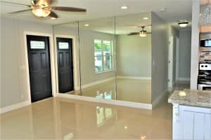 1472 7th St, West Palm Beach, FL 33401, Sold 11/18/21