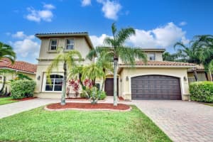 6988 Houlton Cir, Lake Worth, FL 33467, Sold 08/24/21