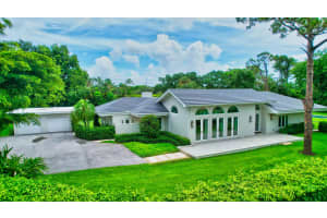 35 Country Rd, Boynton Beach, FL 33436, Sold 08/13/21