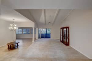 22083 Wildwood Cir, Boca Raton, FL 33433, Sold 09/13/21