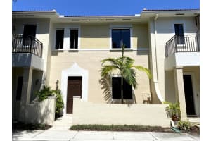 2613 Venetian Dr, Boynton Beach, FL 33426, Sold 08/25/21