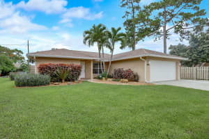 4815 Dolphin Dr, Lake Worth, FL 33463, Sold 08/19/21