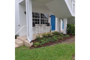 5505 N Ocean Blvd, Ocean Ridge, FL 33435, Sold 08/30/21