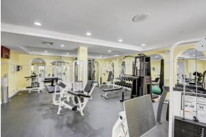 720 S Sapodilla Ave, West Palm Beach, FL 33401, Sold 11/17/21