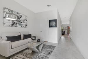 4637 Silver Saw Ln, Lake Worth, FL 33463, Sold 08/31/21