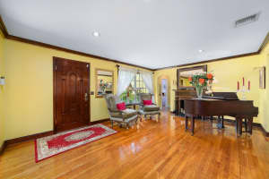 300 29th St, West Palm Beach, FL 33407, Sold 08/19/21