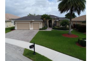 467 SW Lost River Rd, Stuart, FL 34997, Sold 08/16/21