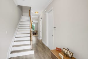 1087 Piccadilly St, Palm Beach Gardens, FL 33418, Sold 08/27/21