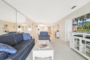 10 NE Plantation Rd, Stuart, FL 34996, Sold 09/13/21