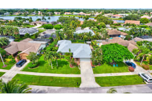 17301 Lake Park Rd, Boca Raton, FL 33487, Sold 08/05/21