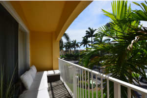 3213 Scarletta Dr, Riviera Beach, FL 33404, Sold 08/20/21