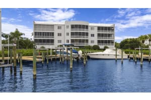 1160 SW Chapman Way, Palm City, FL 34990, Sold 09/15/21